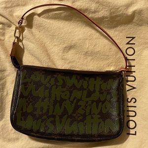 Louis Vuitton Steven Sprouse Graffiti Pochette